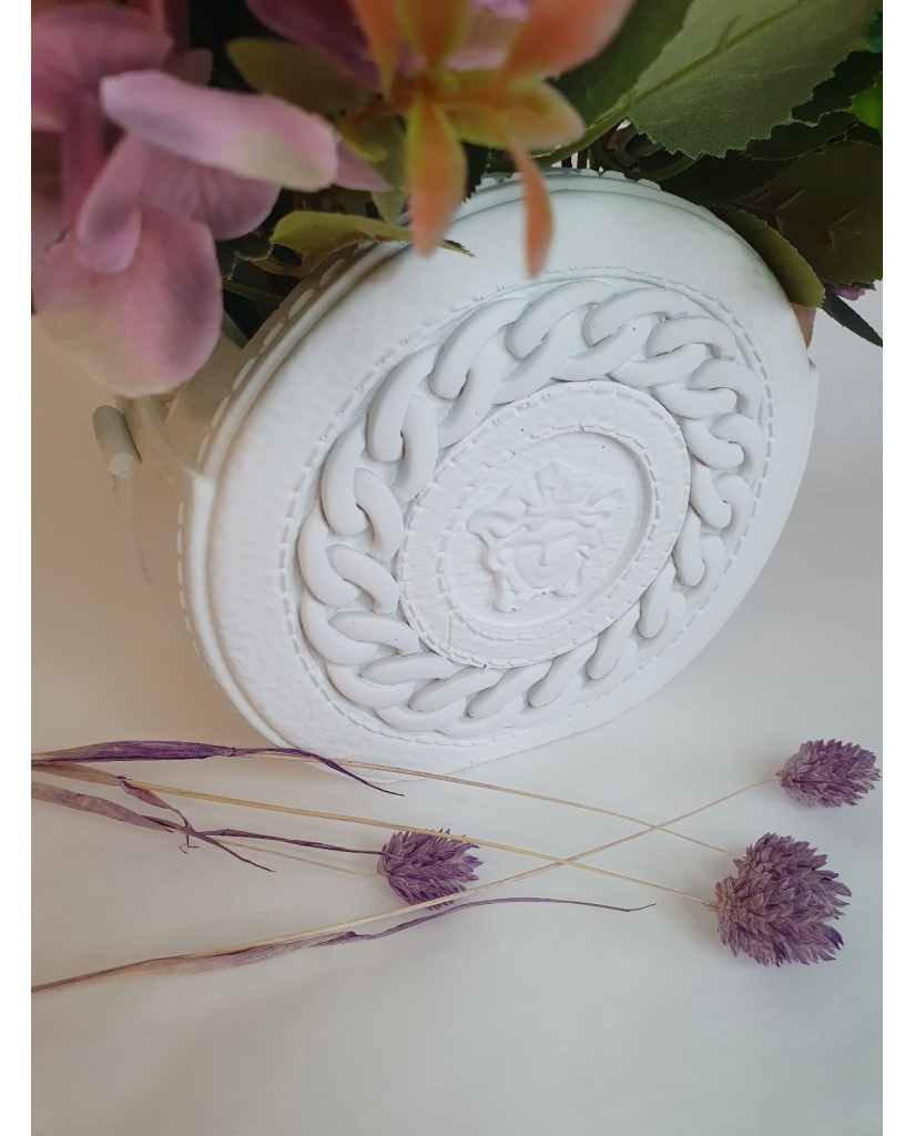 Ваза декоративная "Сумочка VS" белая