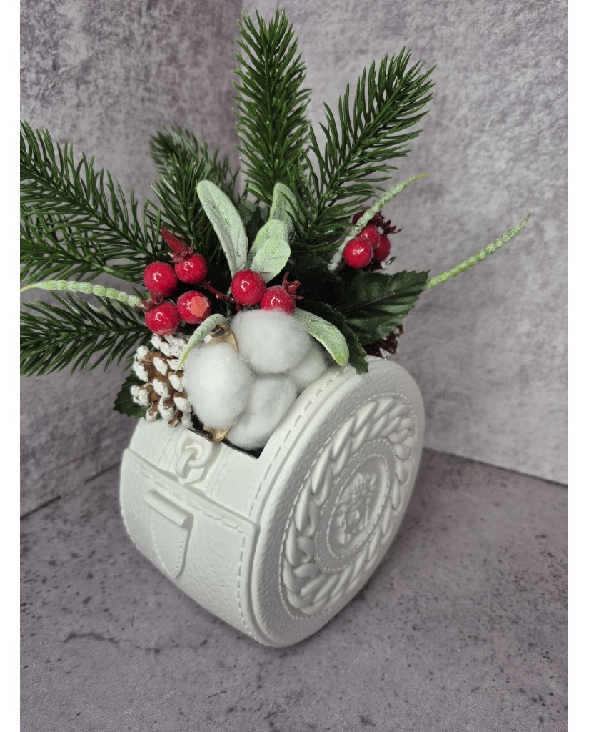 Ваза декоративная "Сумочка VS" белая